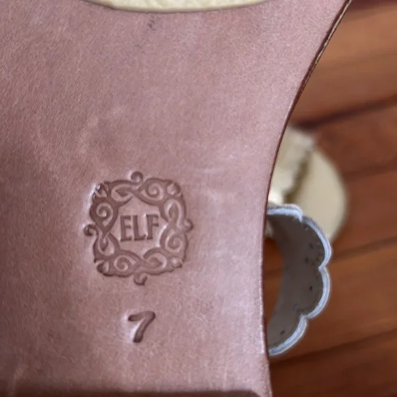 ELF Midsummer Gold Leather Sandals with Hand Cut Detailing - Picture 11 of 13